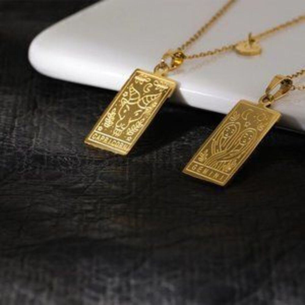 NEW 18K Gold Plated Gemini Sign Zodiac Tarot Card Square Pendant Ne - Picture 3 of 8